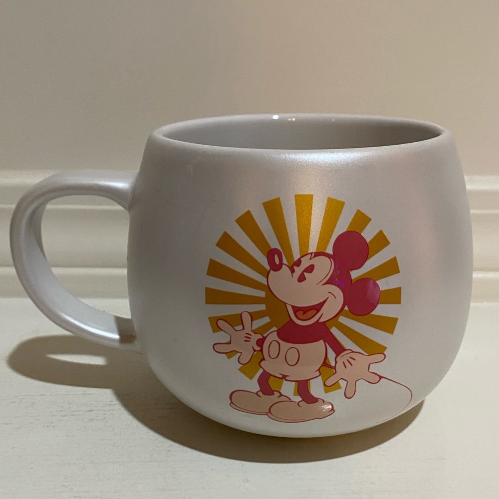 NWT Mickey & Minnie Mouse 21 fl. oz. Mug.Disney